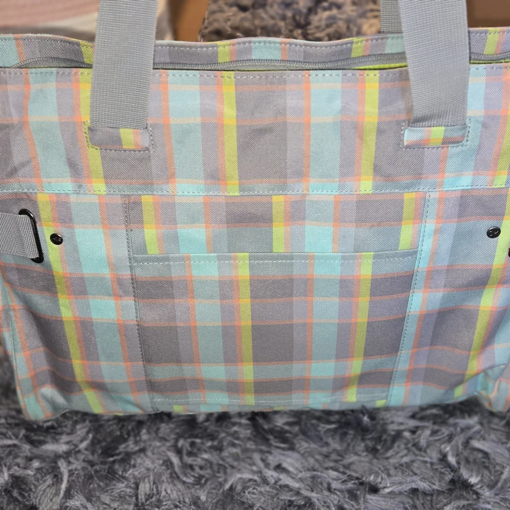 Dakine Multicolor Plaid Tote with Gray Straps - Picture 6 of 13